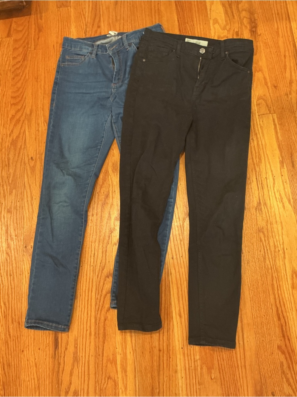 WOMENS BUNDLE OF “2”  NORDSTROMS TOPSHOP “JAMIE” JEANS 28 x 30L